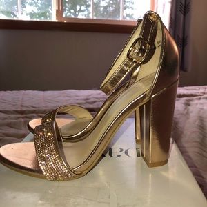 Davids Bridal Rose Gold High Heels ! 6 1/2